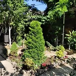 в гостевом доме 3*